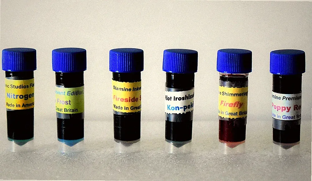 SIX 5ML SAMPLE BOTTLES OF PREMIUM FOUNTAIN PEN INK ~ 30ML OF NEW INK ~ #B3065A